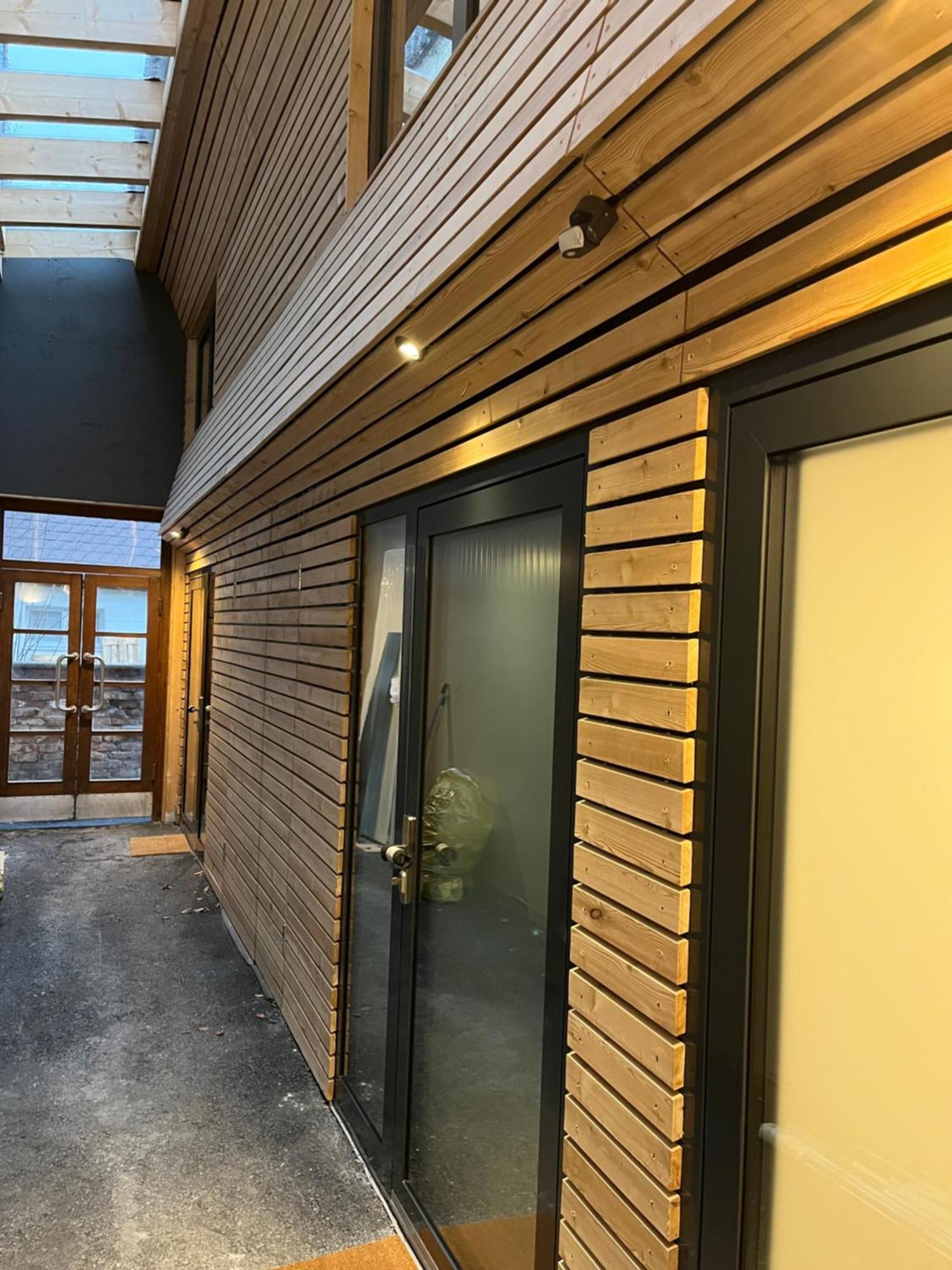 Business City Lodge Санкт Пьолтен Екстериор снимка