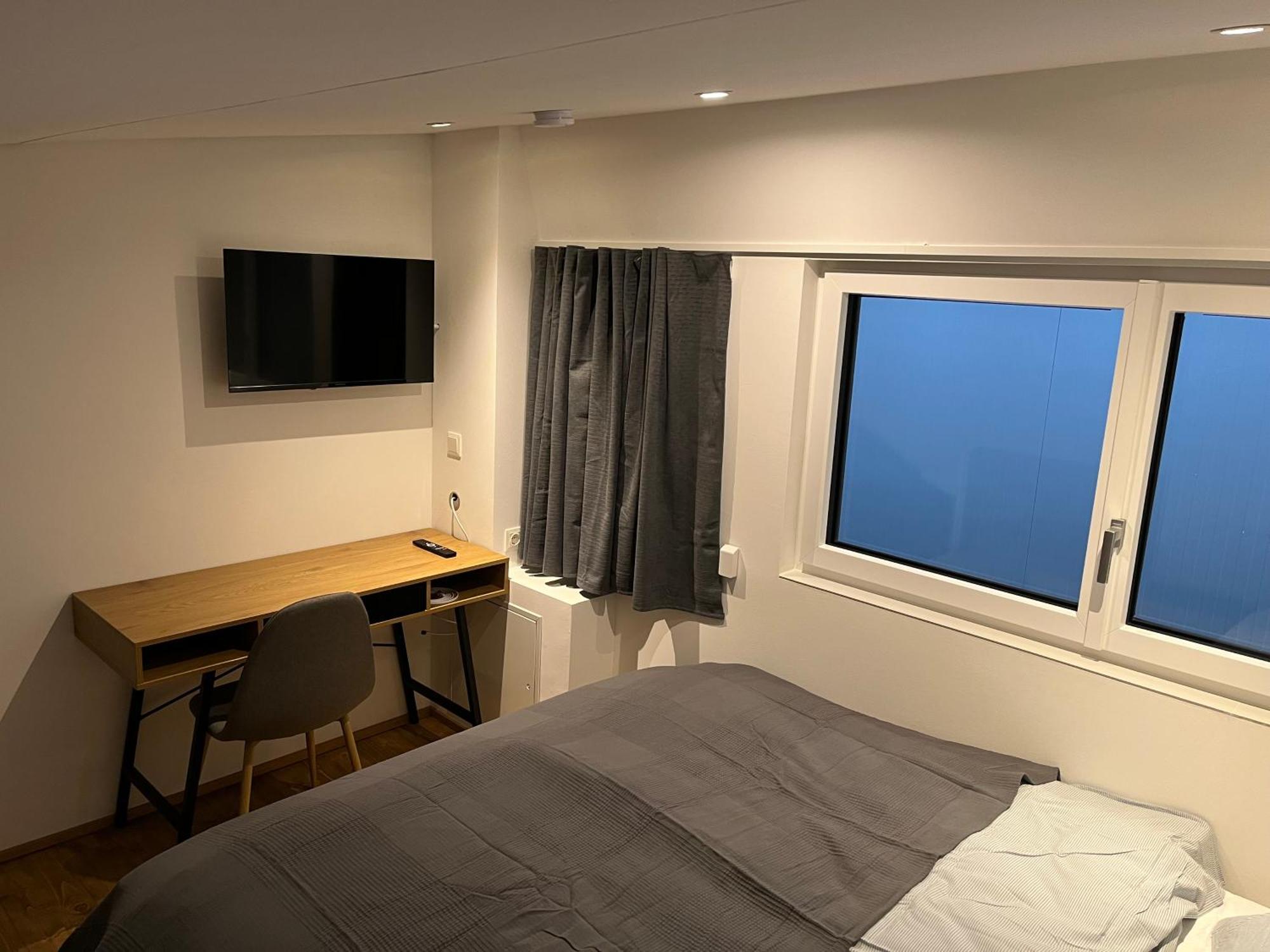 Business City Lodge Санкт Пьолтен Екстериор снимка