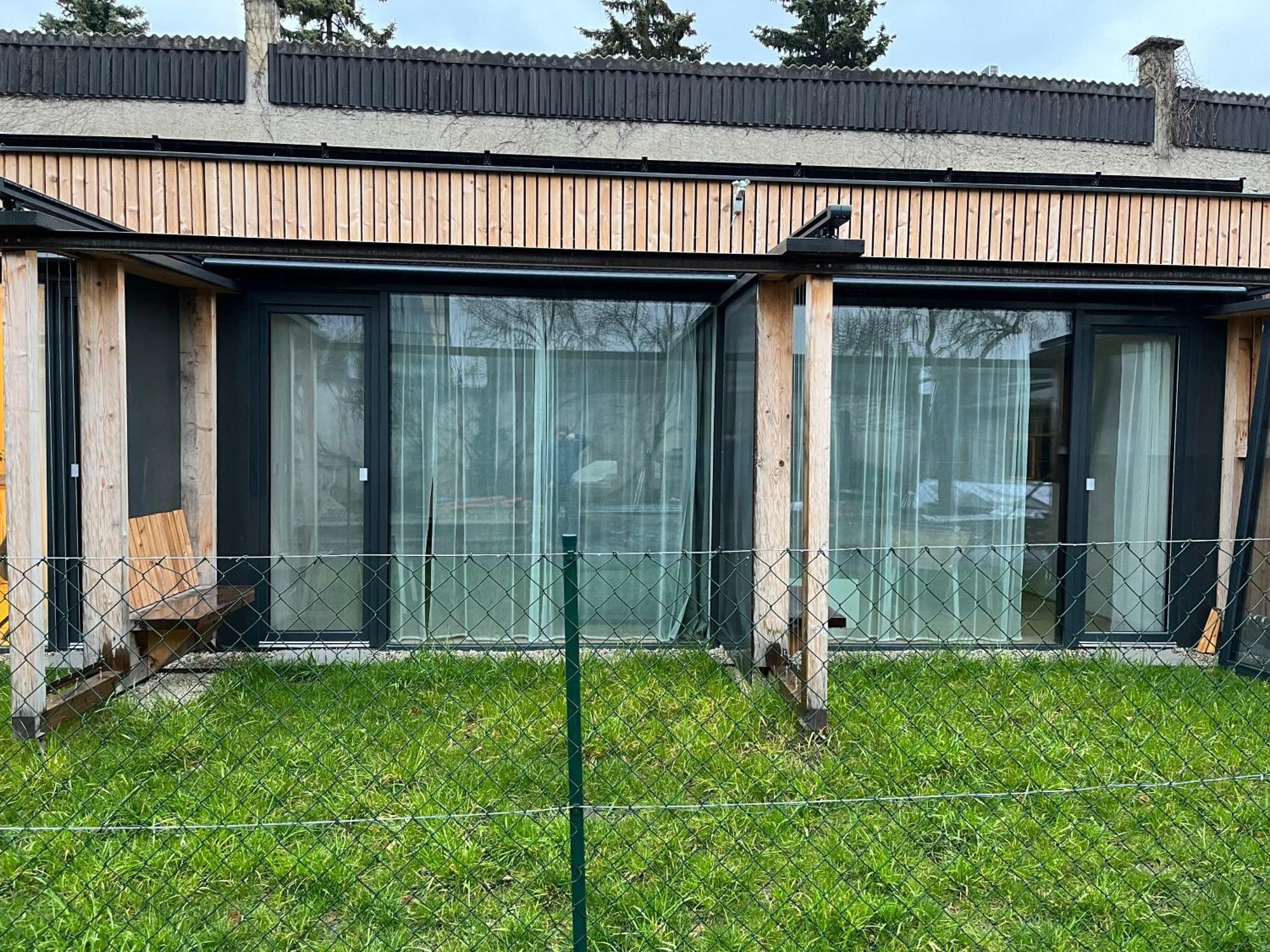 Business City Lodge Санкт Пьолтен Екстериор снимка